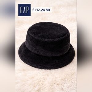 GAP Toddler Faux Fur Winter Hat Unisex Black Size S (12–24M)